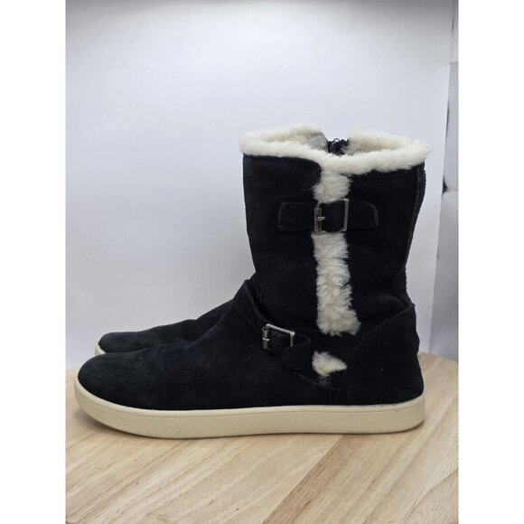 Ugg - Barley Boot - Kids - Size 4 - Suede - black - Shearling Inner Lining - Picture 1 of 9